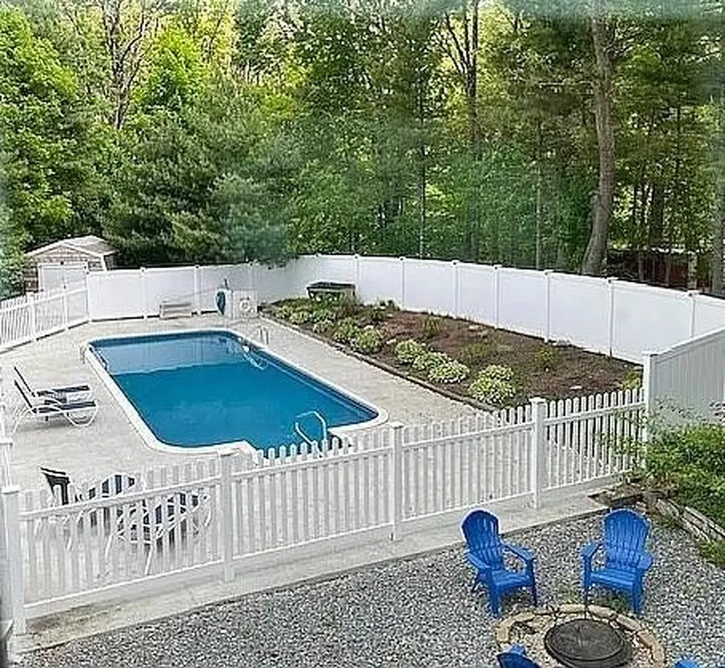 12 White Pine Drive Cumberland RI 02864