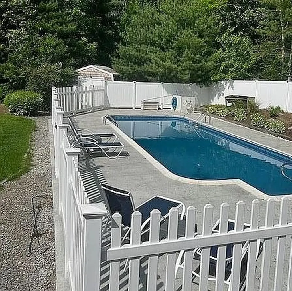 12 White Pine Drive Cumberland RI 02864