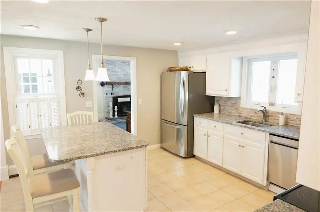12 White Pine Drive Cumberland RI 02864