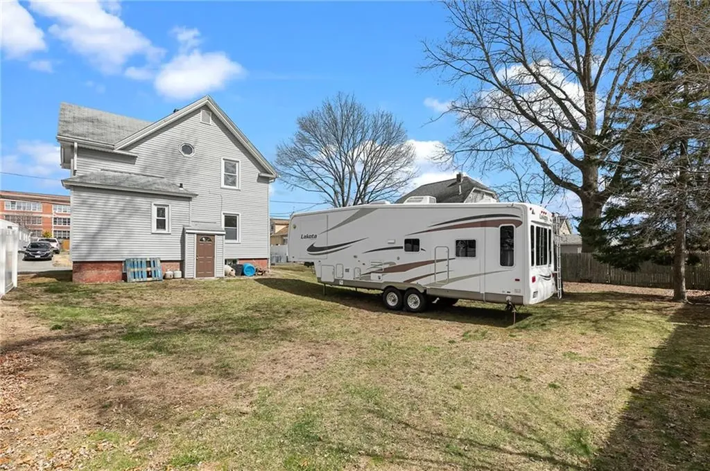40 Norfolk Street Cranston RI 02910