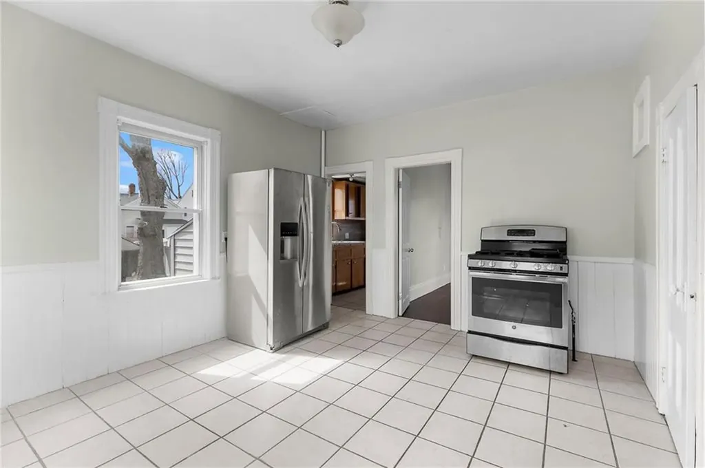40 Norfolk Street Cranston RI 02910