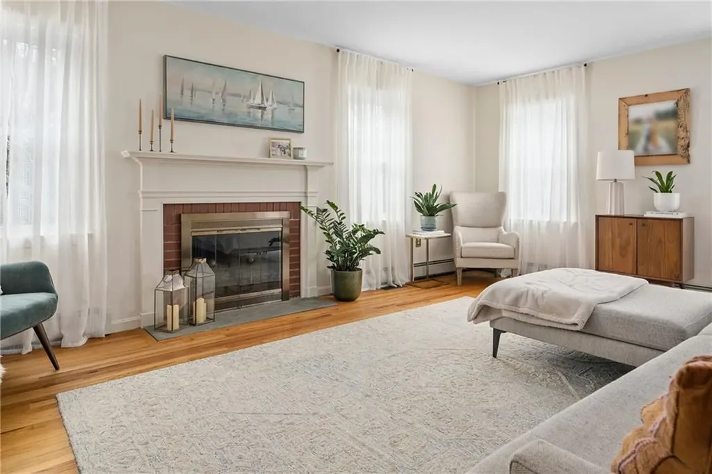 851 North Quidnessett Road North Kingstown RI 02852