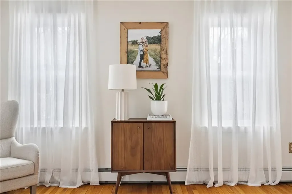 851 North Quidnessett Road North Kingstown RI 02852