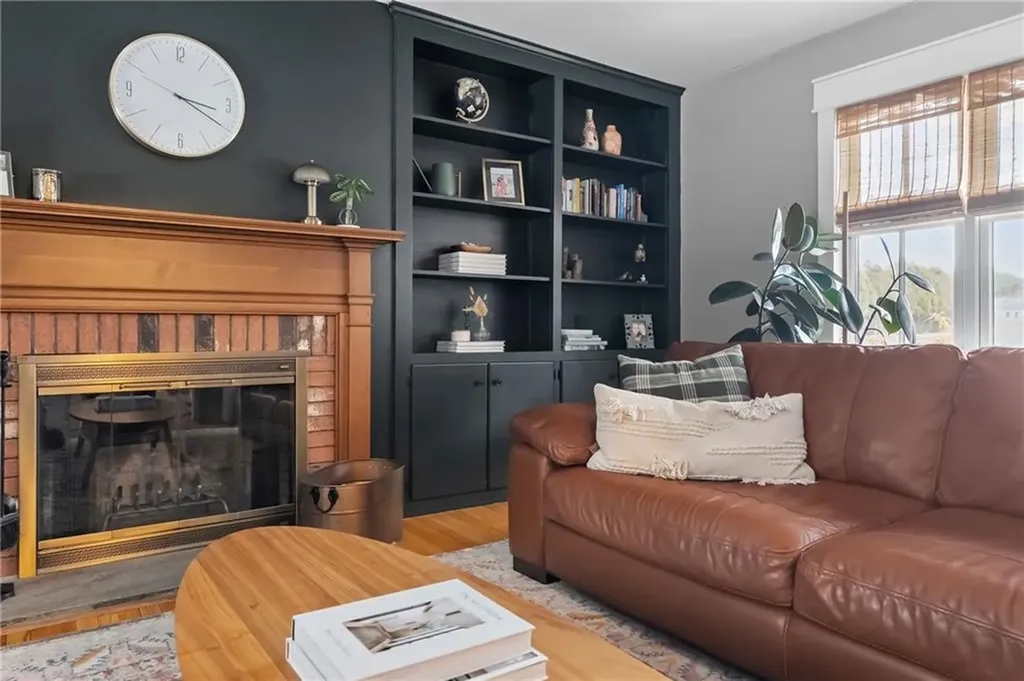 851 North Quidnessett Road North Kingstown RI 02852