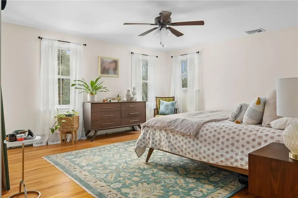 851 North Quidnessett Road North Kingstown RI 02852