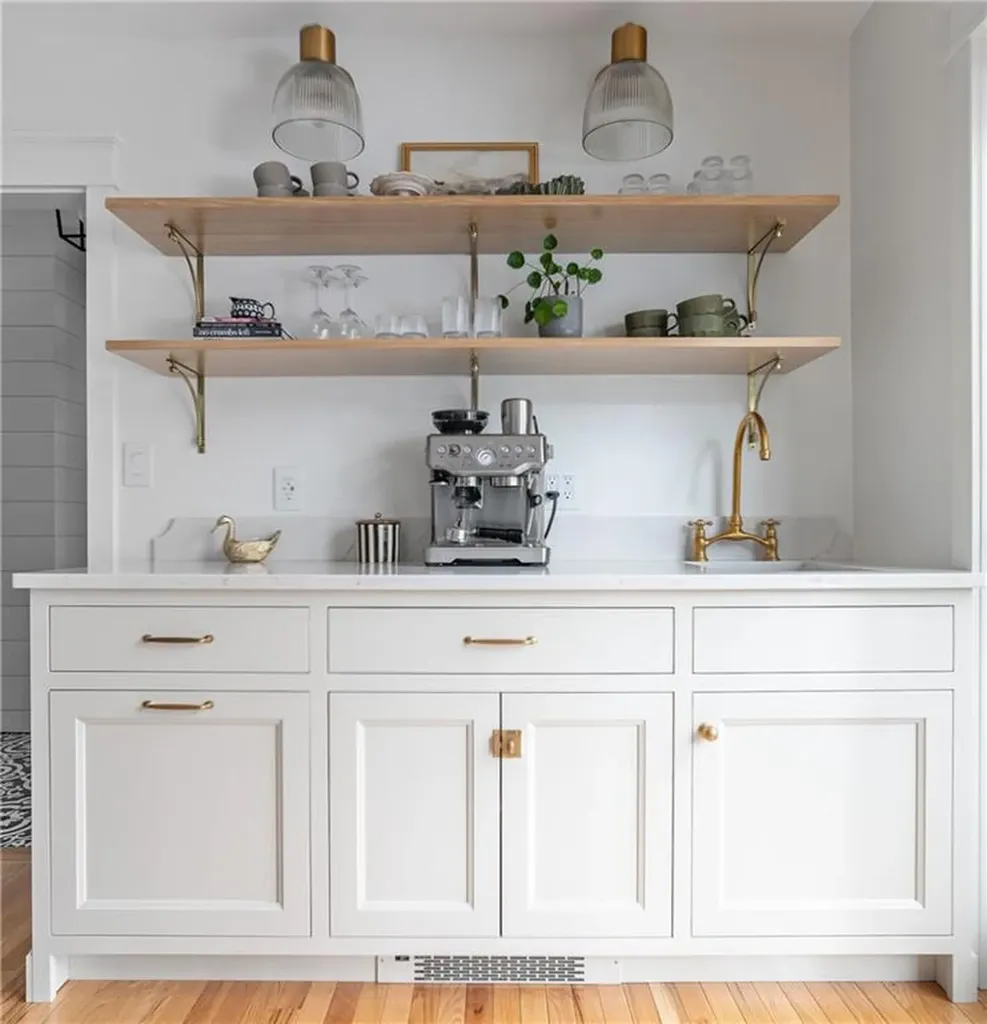 851 North Quidnessett Road North Kingstown RI 02852