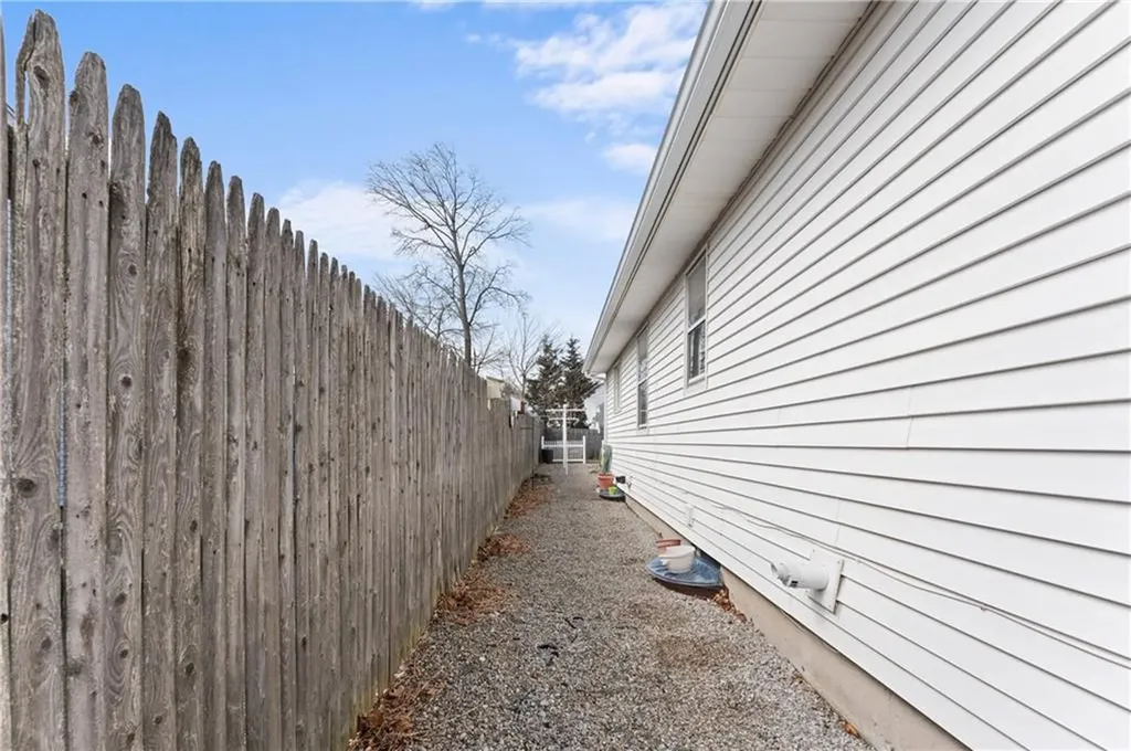 95 Federal Street Pawtucket RI 02861
