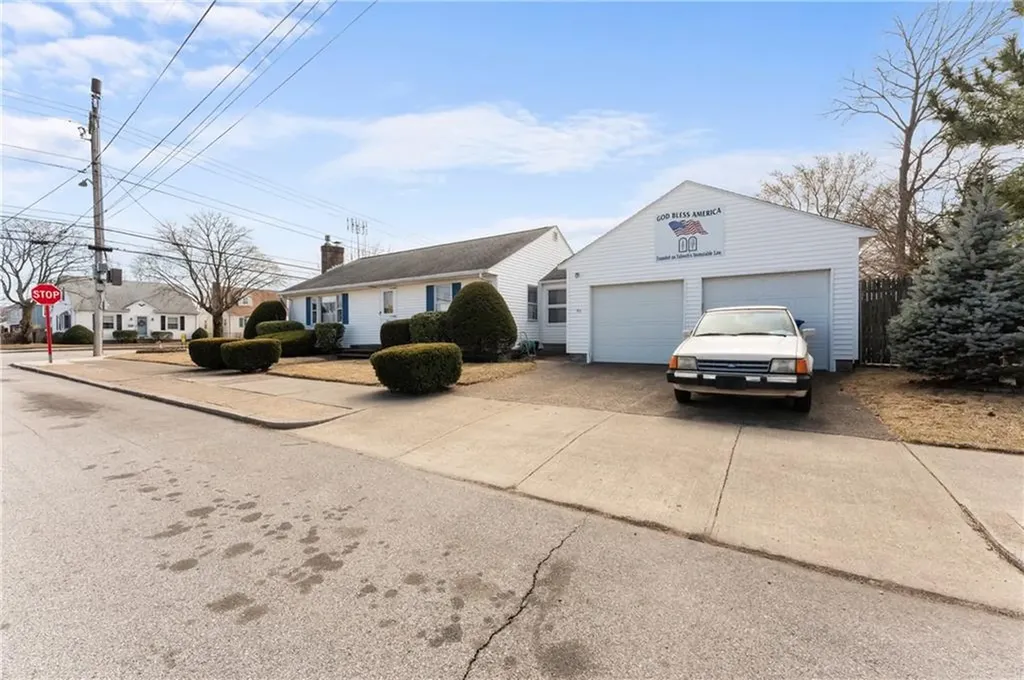 95 Federal Street Pawtucket RI 02861