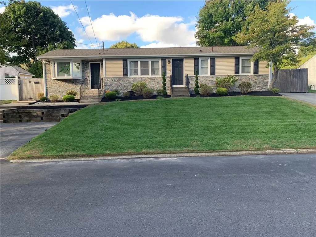 49 Hollow Tree Drive Cranston RI 02920