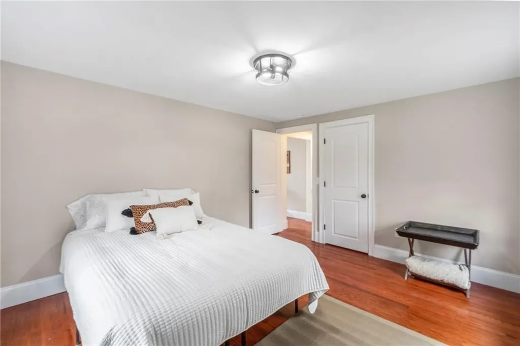 11 Creekwood Drive Warwick RI 02886