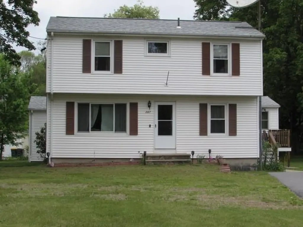 287 Union Avenue Burrillville RI 02859