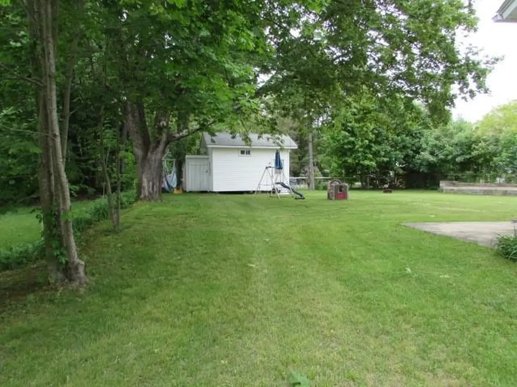 287 Union Avenue Burrillville RI 02859