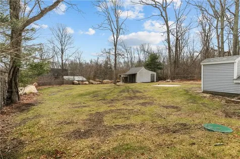 56 Wood Avenue Tiverton RI 02878