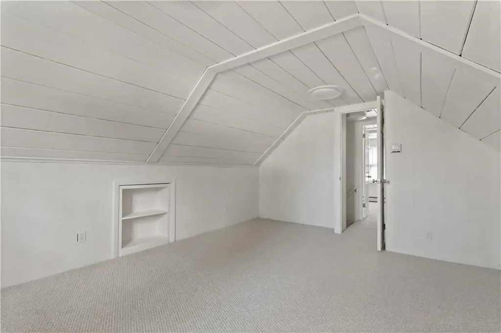 12 Eisenhower Drive Smithfield RI 02917