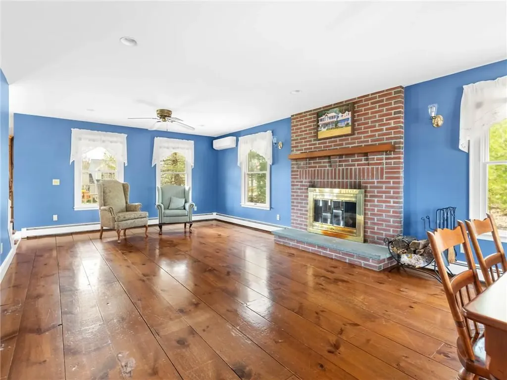 23 Factory Pond Circle Smithfield RI 02828