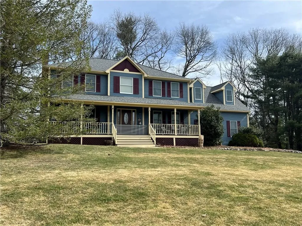 23 Factory Pond Circle Smithfield RI 02828