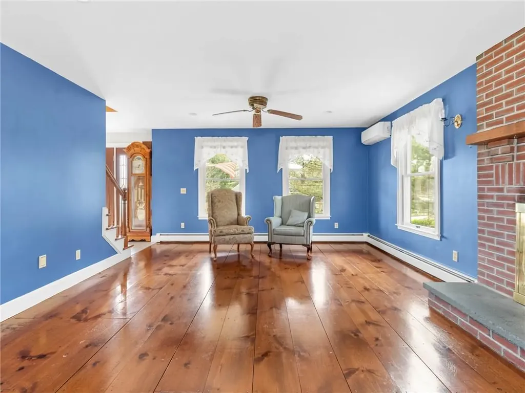 23 Factory Pond Circle Smithfield RI 02828