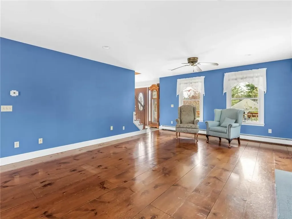 23 Factory Pond Circle Smithfield RI 02828