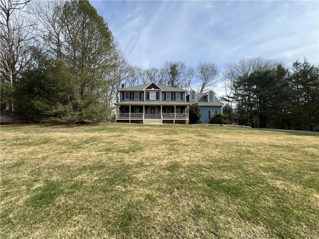 23 Factory Pond Circle Smithfield RI 02828