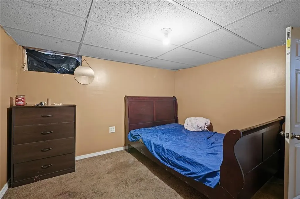 81 Garfield Avenue Providence RI 02908