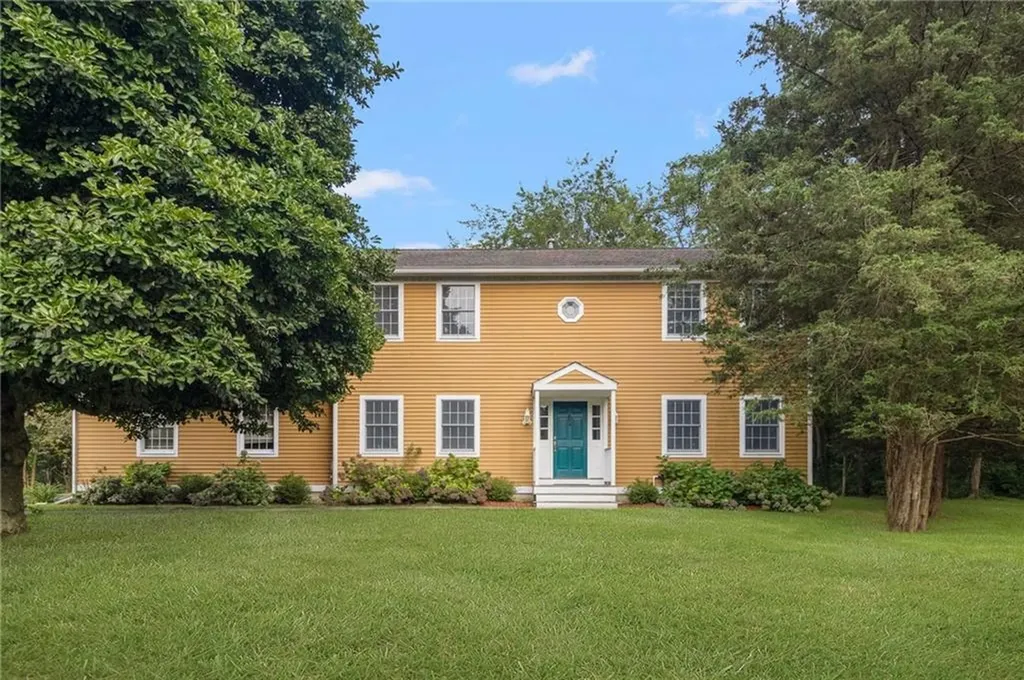 60 Arrowhead Way Warwick RI 02886