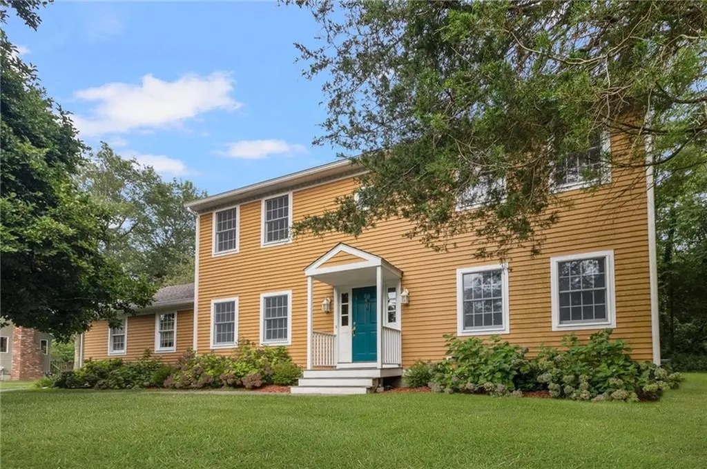 60 Arrowhead Way Warwick RI 02886