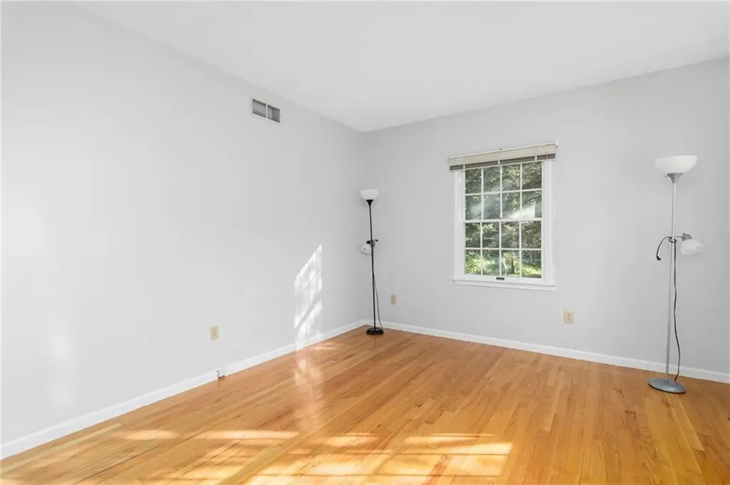 60 Arrowhead Way Warwick RI 02886