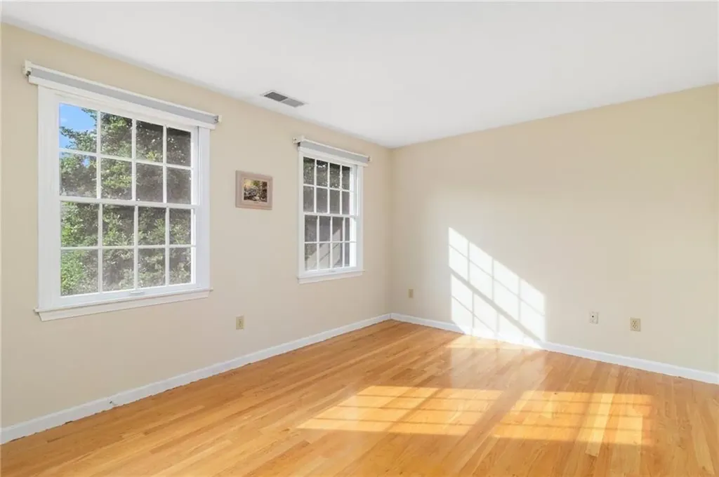 60 Arrowhead Way Warwick RI 02886