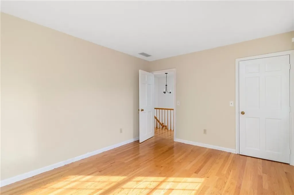60 Arrowhead Way Warwick RI 02886