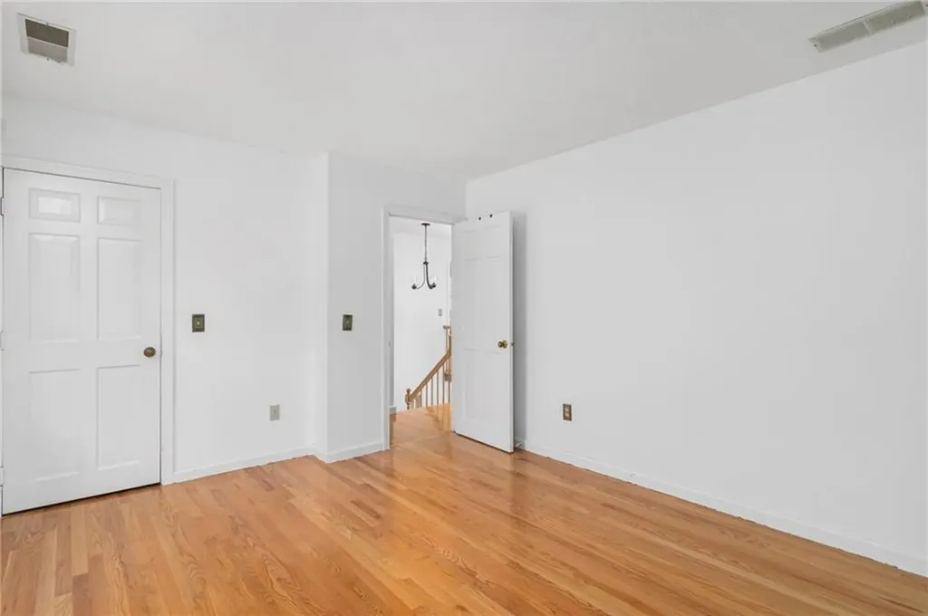 60 Arrowhead Way Warwick RI 02886
