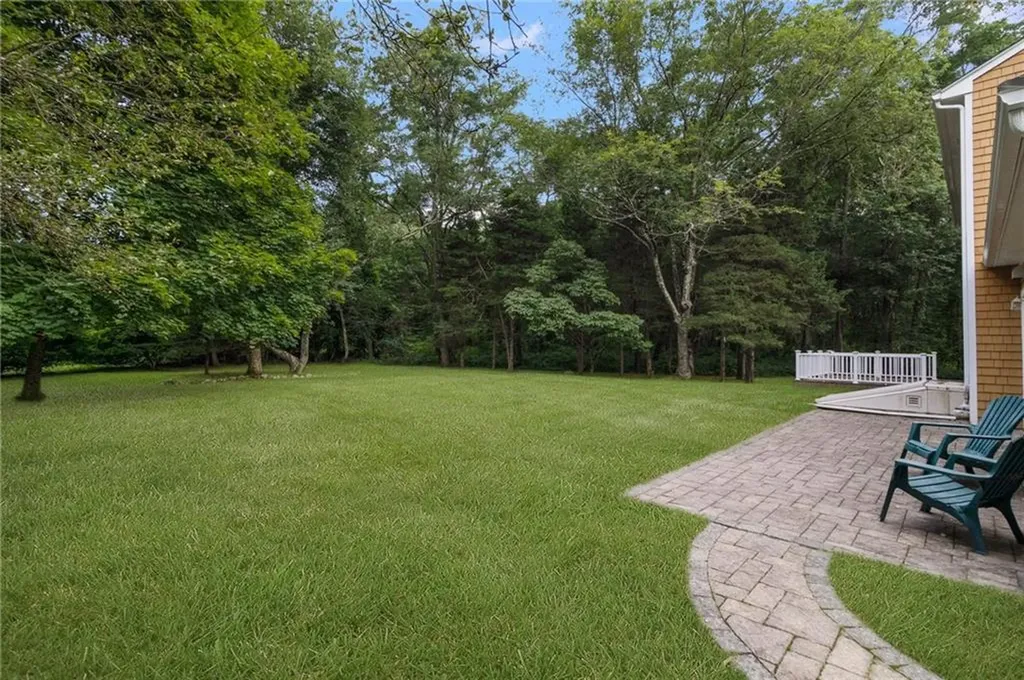 60 Arrowhead Way Warwick RI 02886