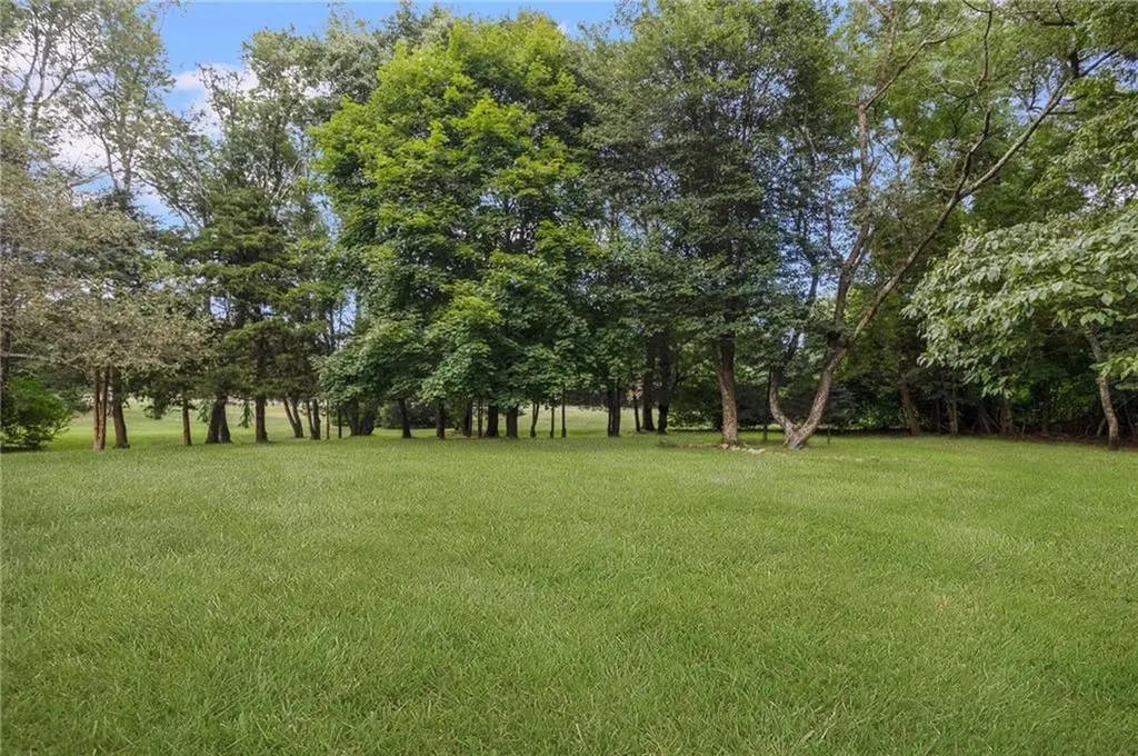 60 Arrowhead Way Warwick RI 02886