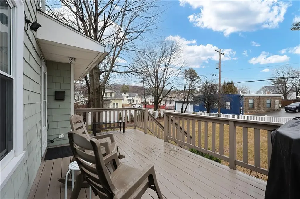 842 Weeden Street Pawtucket RI 02860
