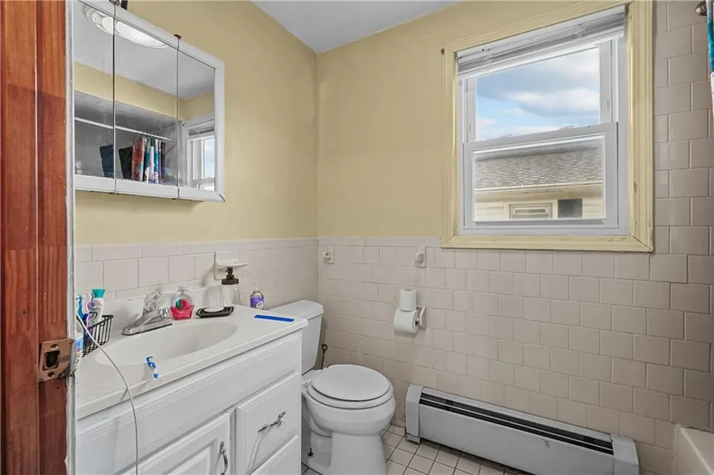 51 Joseph Street Providence RI 02904