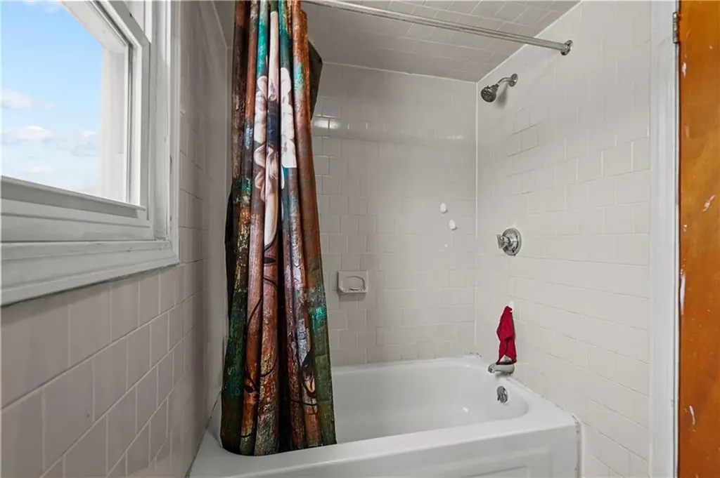 51 Joseph Street Providence RI 02904