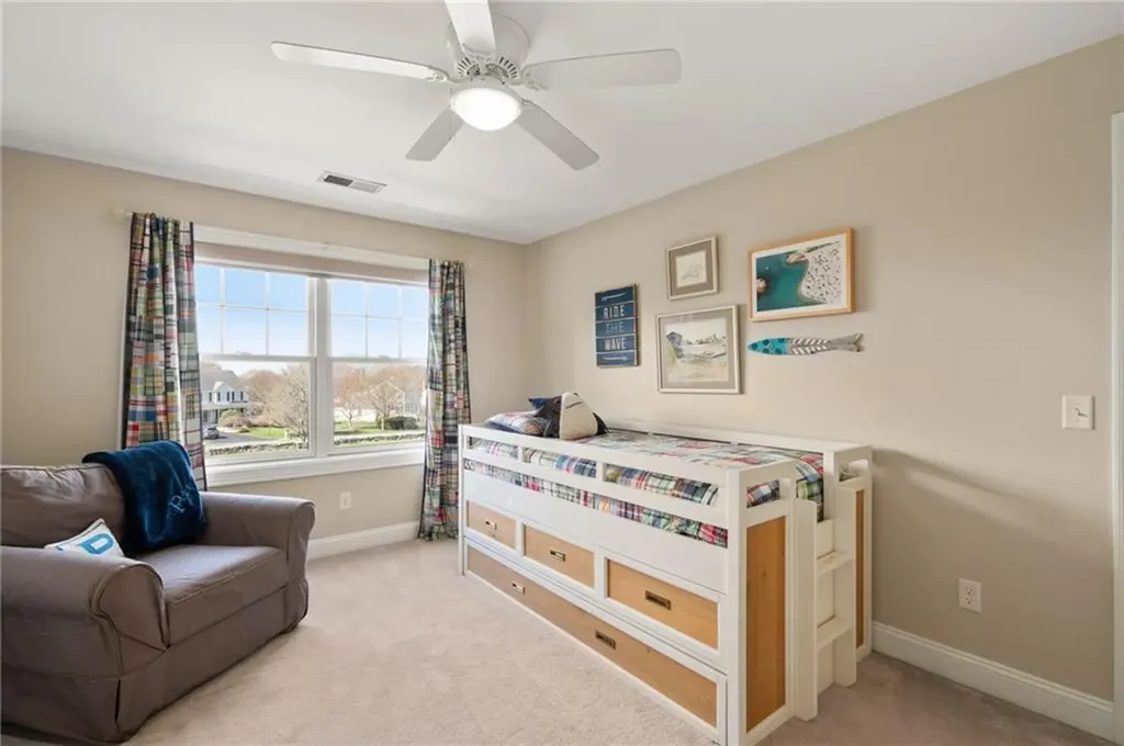 37 Island Drive Middletown RI 02842