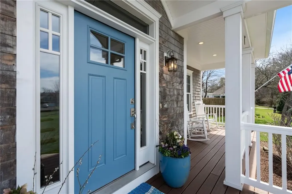 37 Island Drive Middletown RI 02842