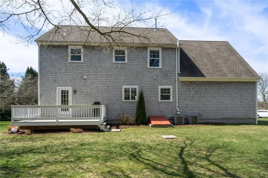 37 Island Drive Middletown RI 02842