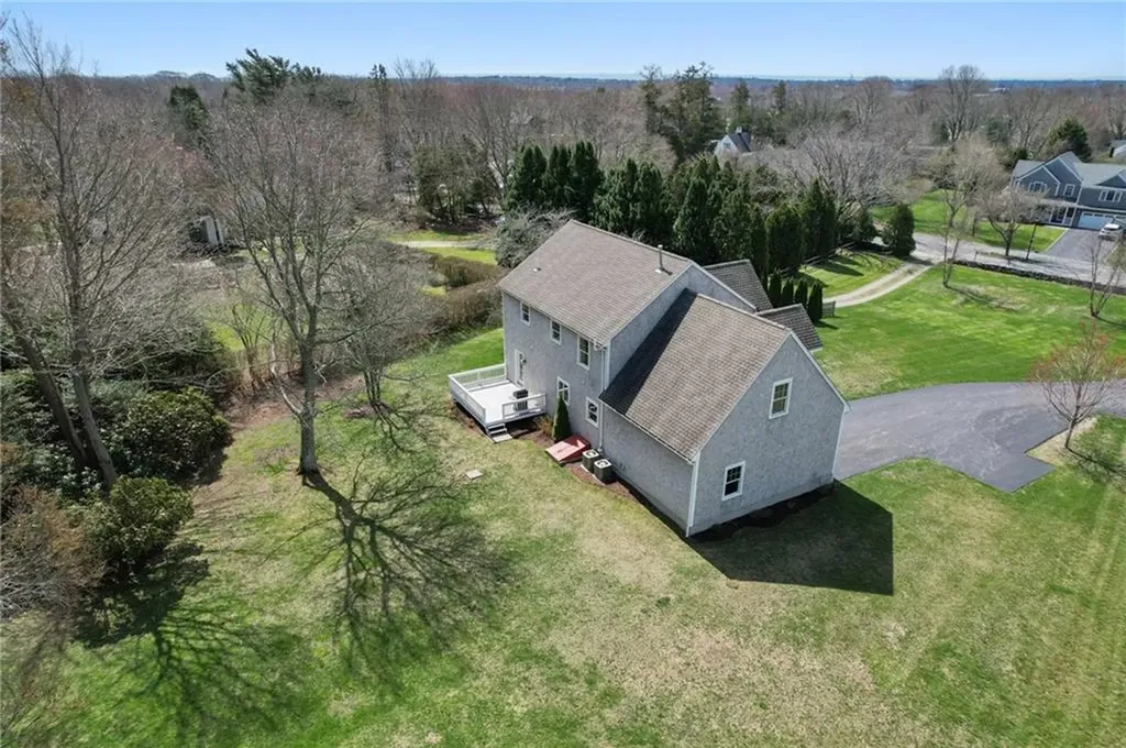 37 Island Drive Middletown RI 02842