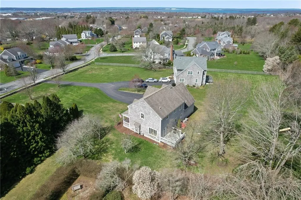 37 Island Drive Middletown RI 02842