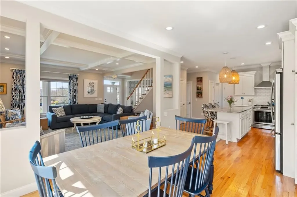 37 Island Drive Middletown RI 02842
