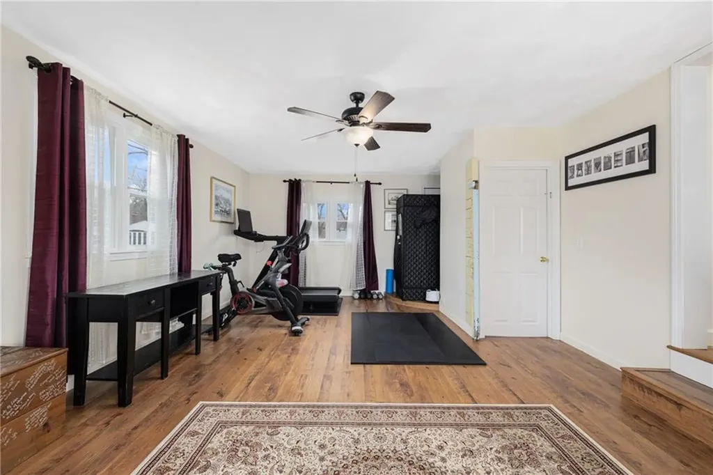 113 Cove Avenue Warwick RI 02889