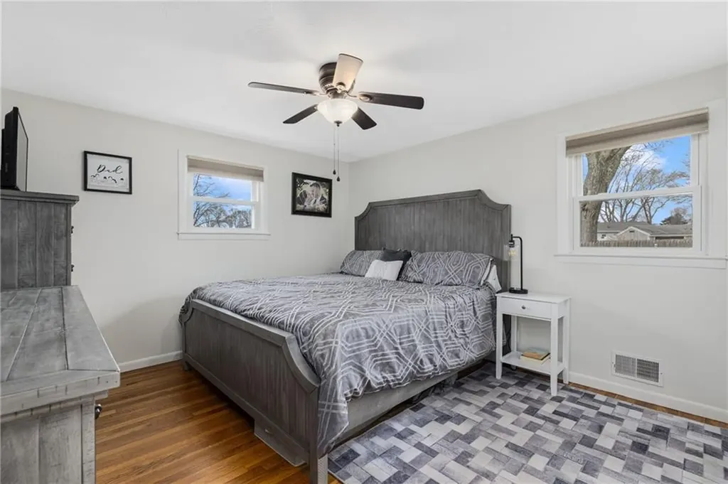 113 Cove Avenue Warwick RI 02889