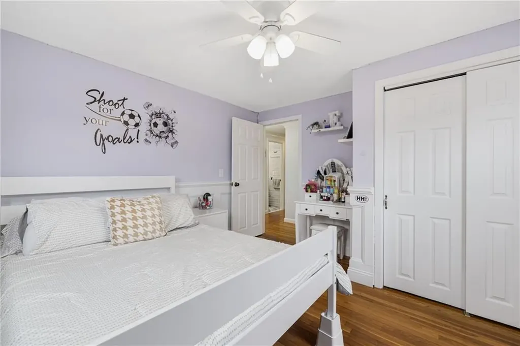 113 Cove Avenue Warwick RI 02889