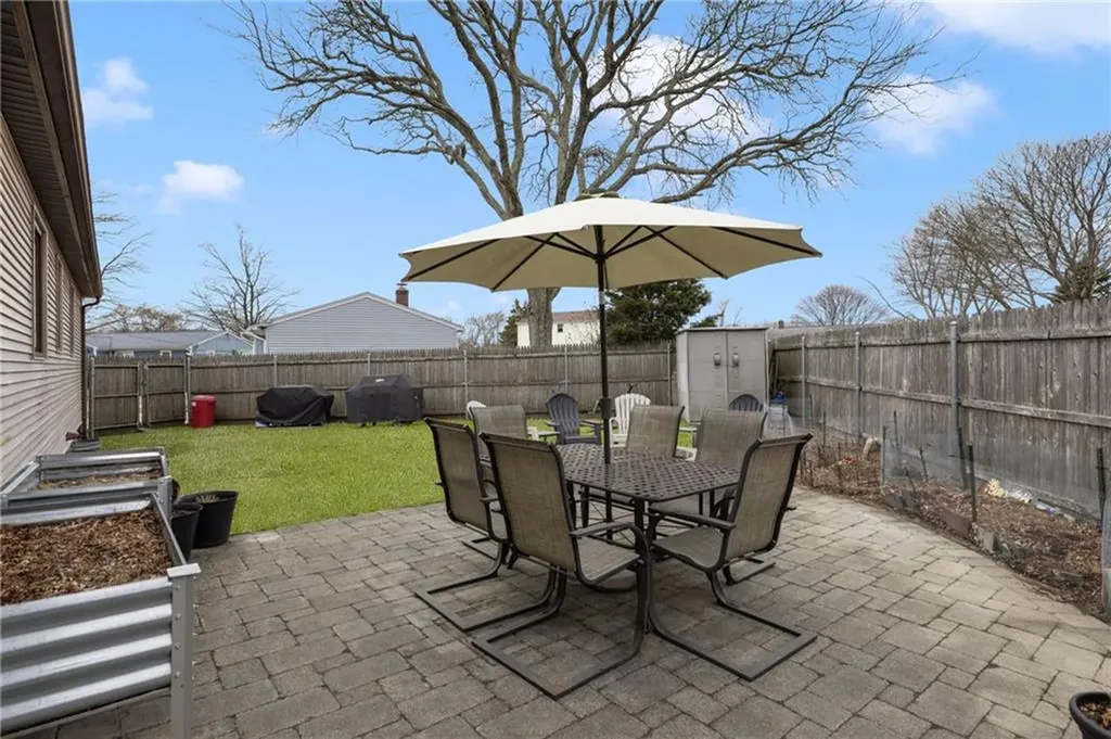 113 Cove Avenue Warwick RI 02889