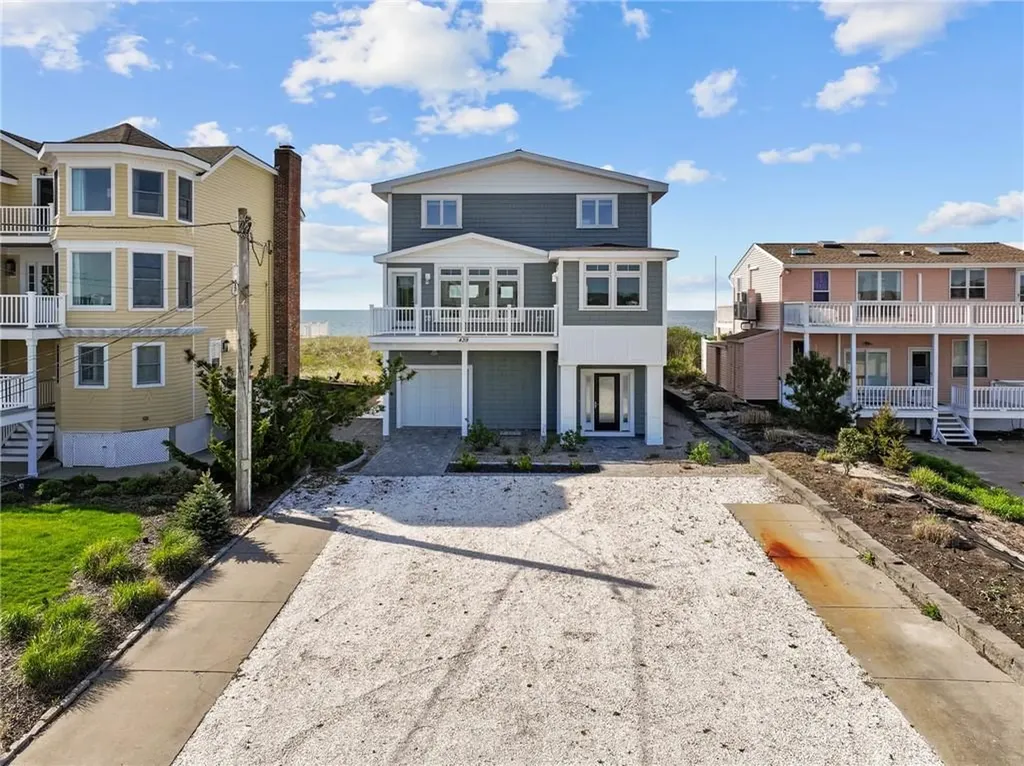 439 Atlantic Avenue Westerly RI 02891