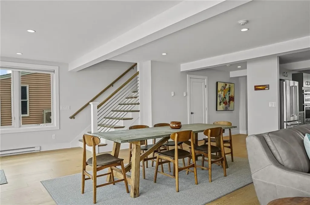 439 Atlantic Avenue Westerly RI 02891