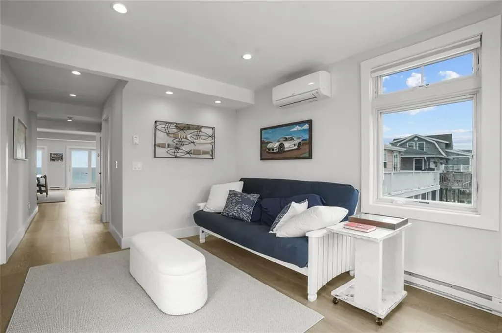 439 Atlantic Avenue Westerly RI 02891
