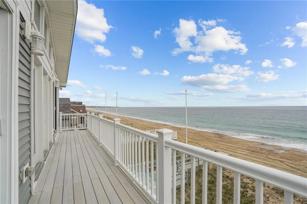 439 Atlantic Avenue Westerly RI 02891