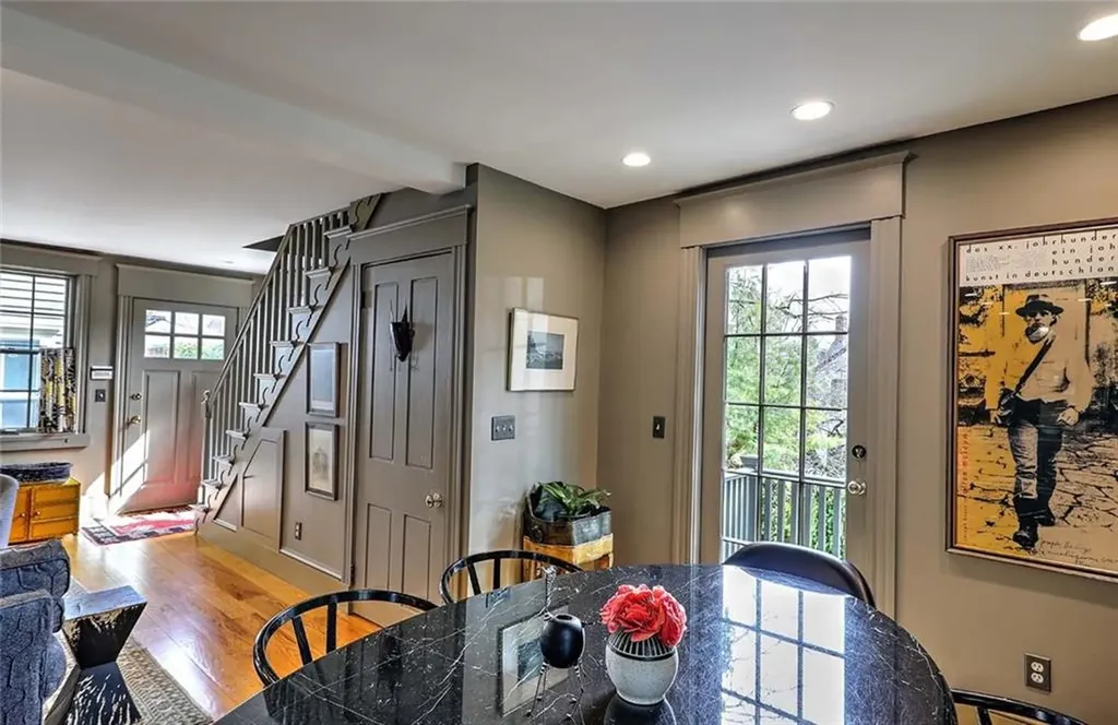 129 Williams Street Providence RI 02906